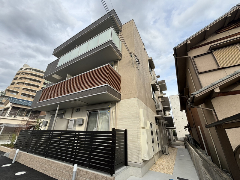 D-Place安田