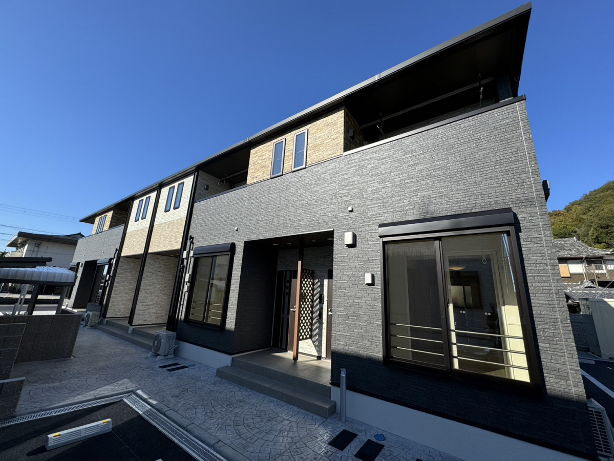 メゾングレーヌ勝原B