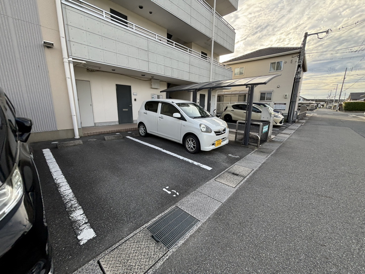 駐車場 写真32