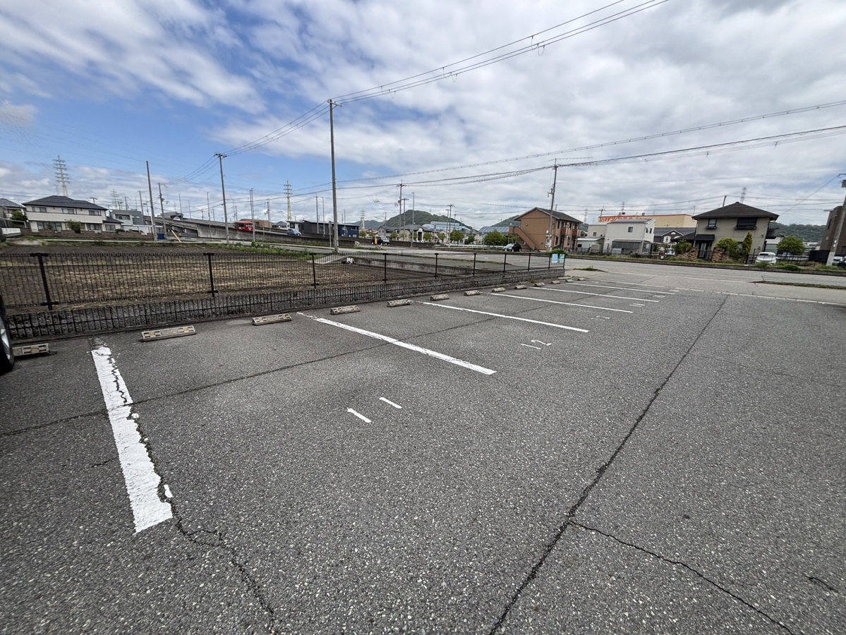 駐車場 写真32