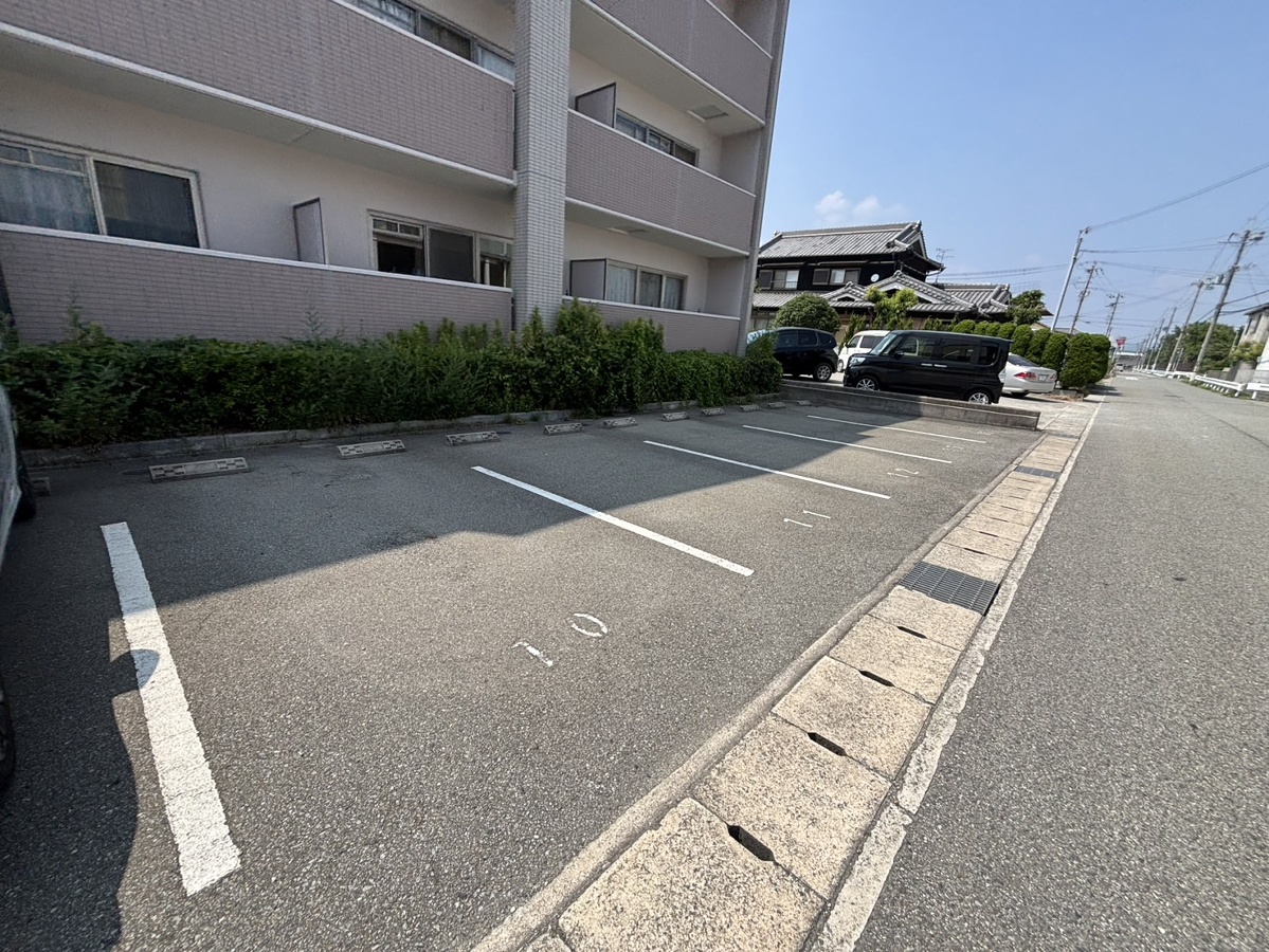 駐車場 写真28