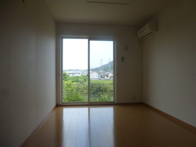 居室 写真5