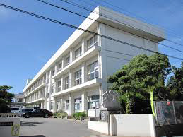 貴崎小学校まで303m (徒歩4分) 写真21