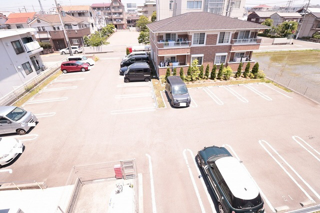 駐車場 写真14