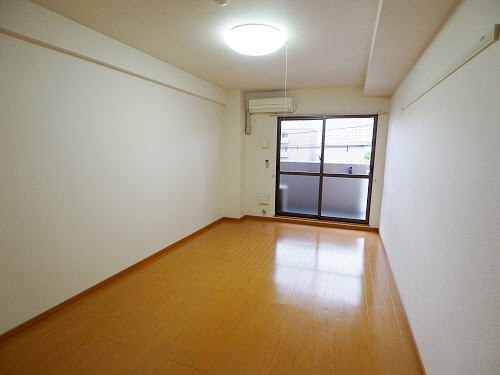 居室 写真3