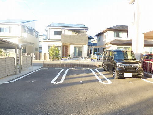 駐車場 写真13
