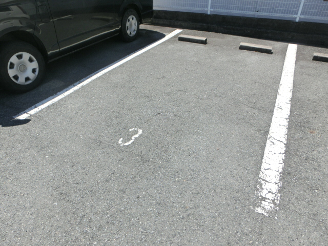 駐車場 写真4