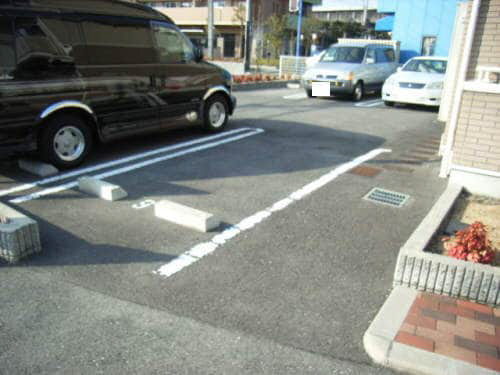 駐車場 写真13