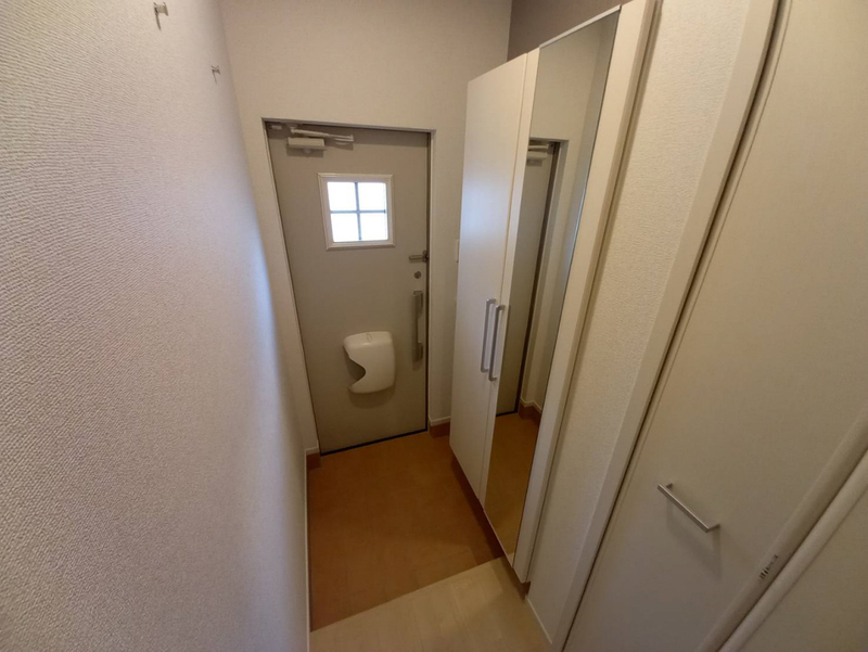玄関 写真8