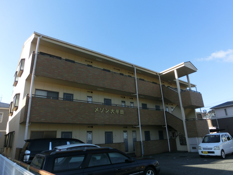 メゾン大半田
