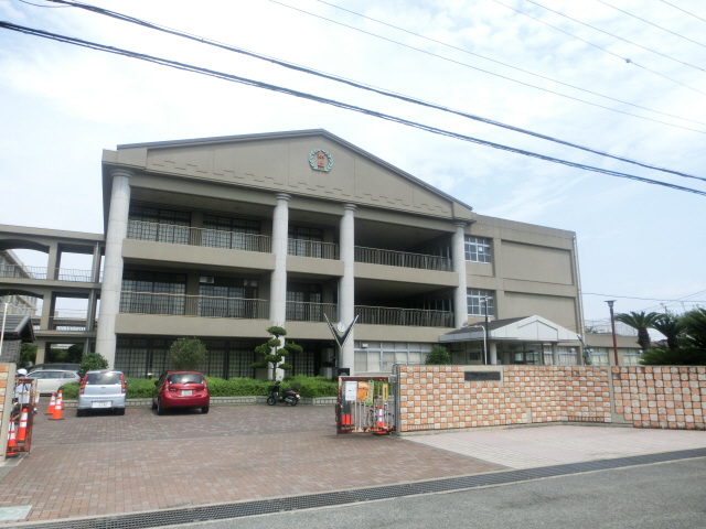 氷丘小学校まで1565m (徒歩20分) 写真21