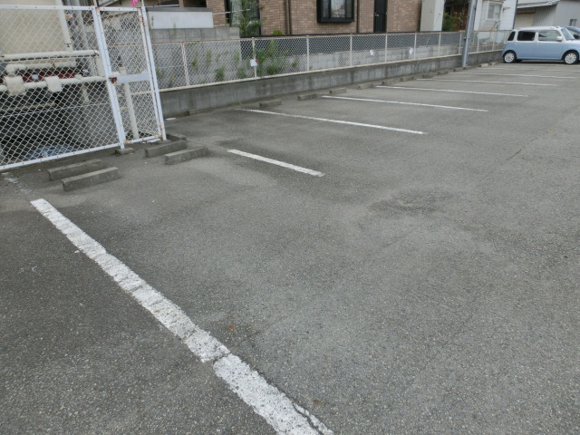 駐車場 写真32
