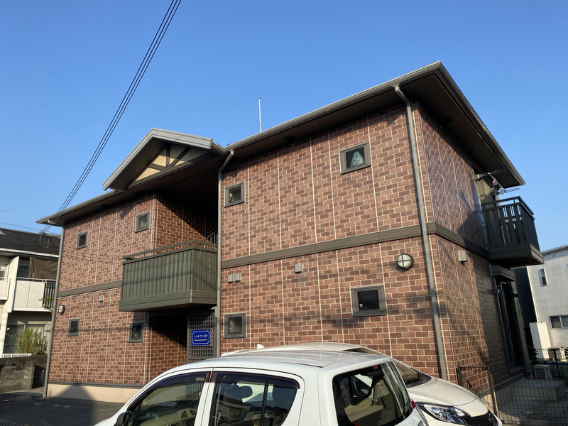 シャルマン八代