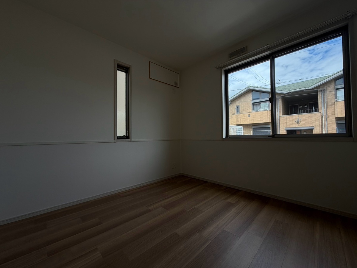居室 写真8