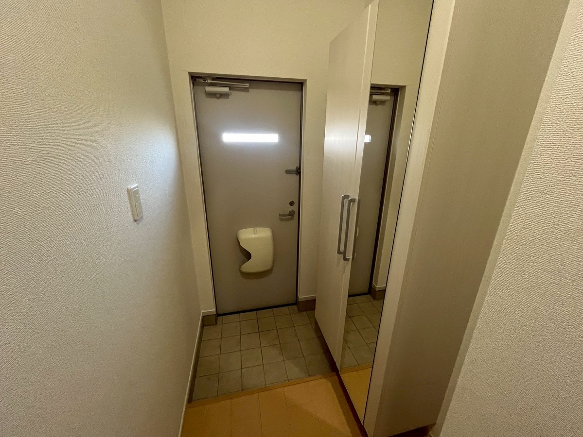 玄関 写真8