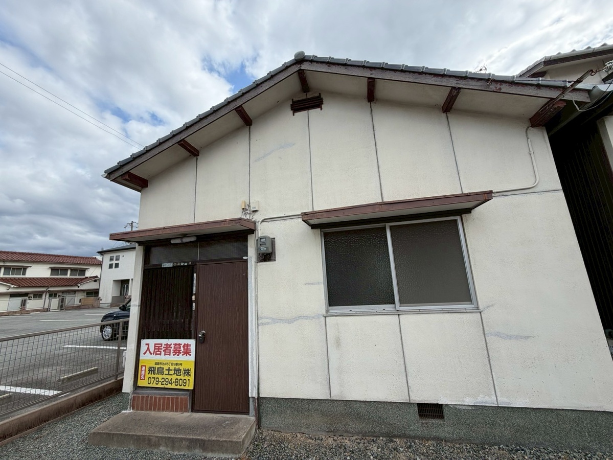 物件番号:1125406156 JR姫新線余部駅まで徒歩７分！！広々３DＫでこのお家賃！！