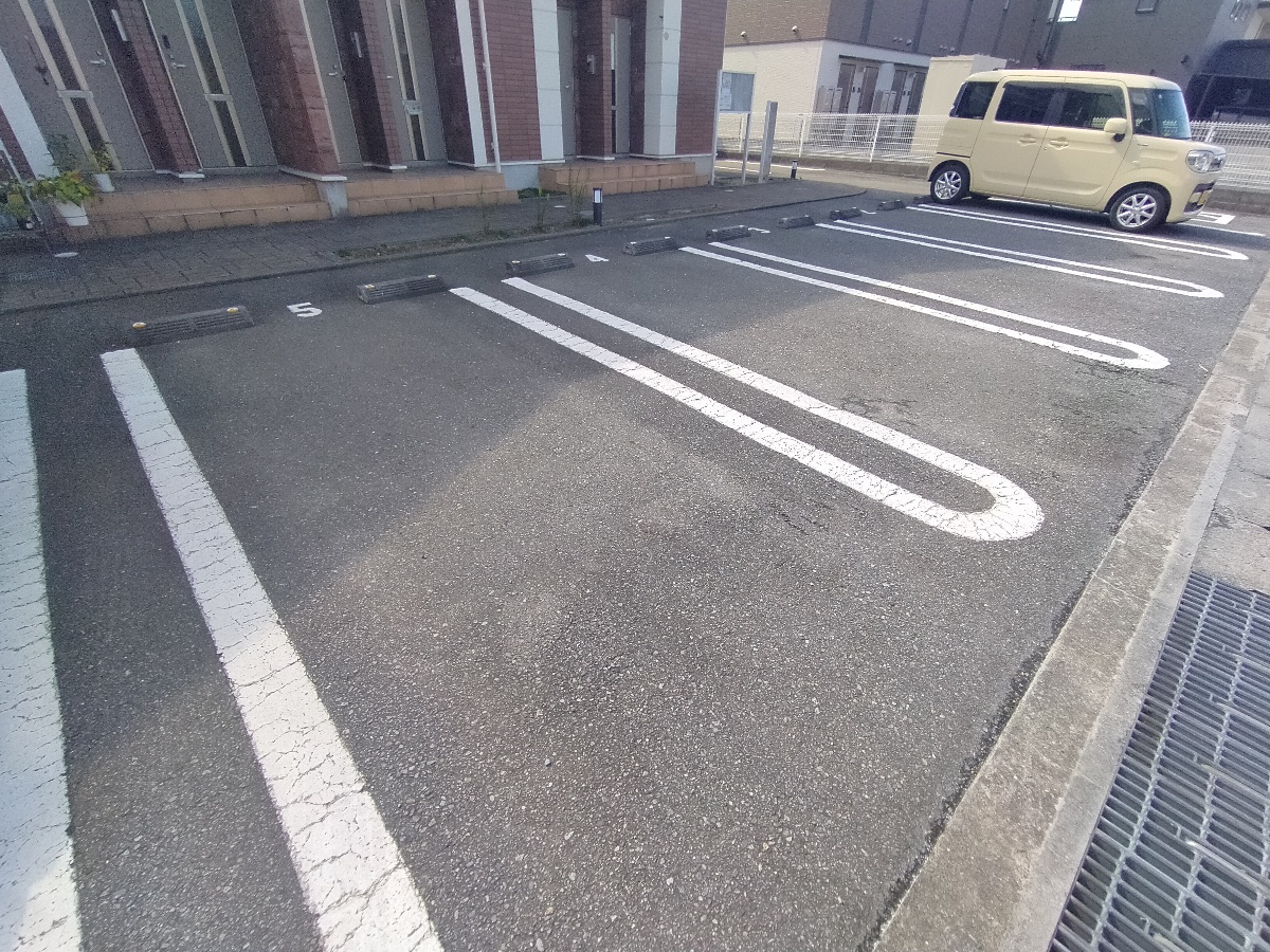 駐車場 写真32