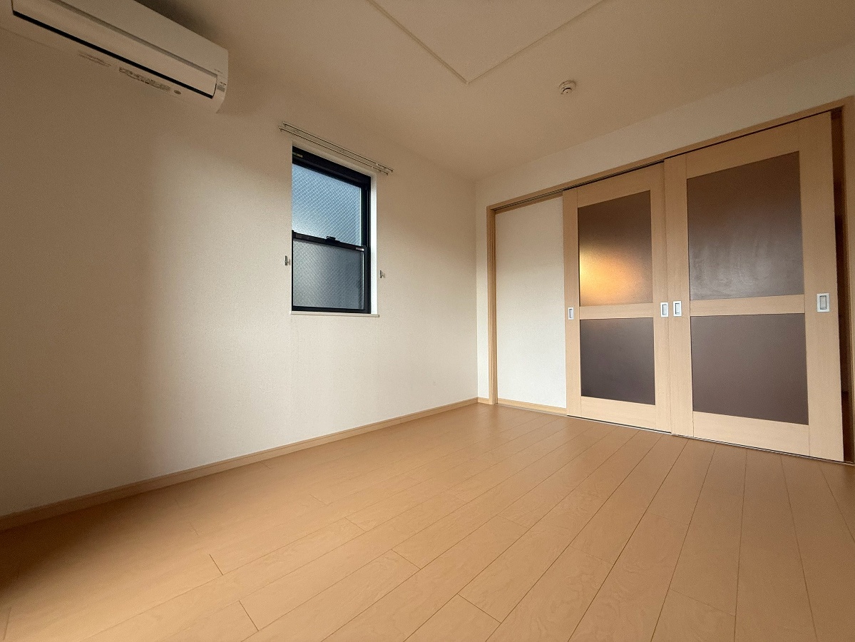 居室 写真7