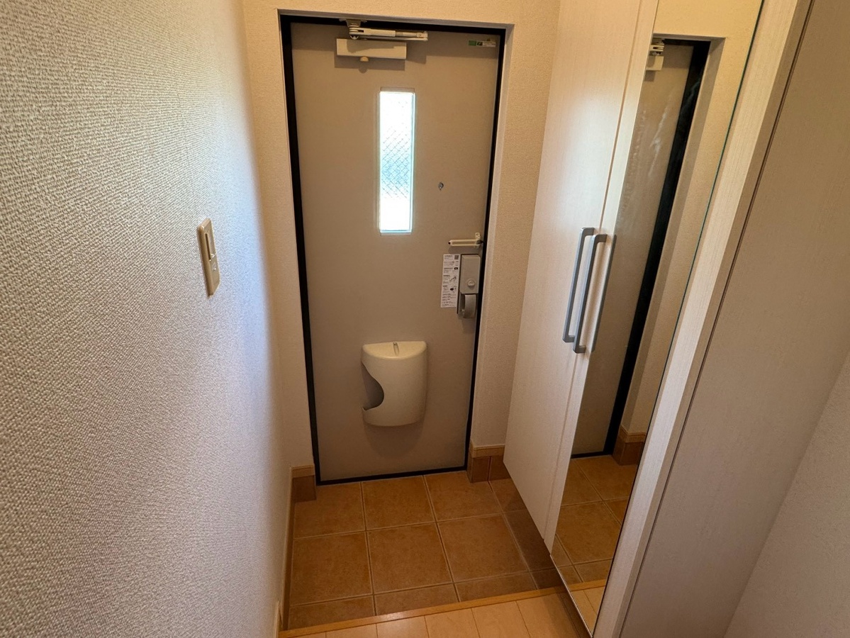 玄関 写真11
