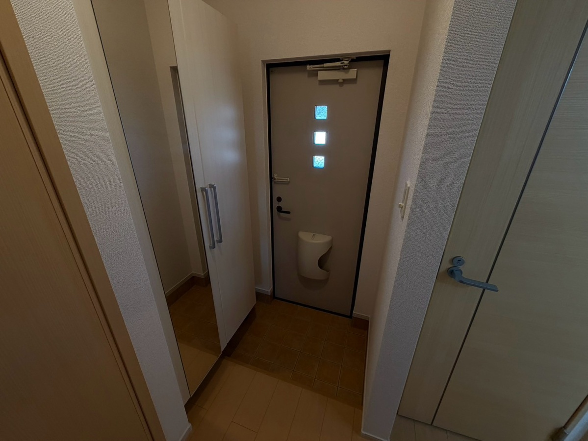 玄関 写真7
