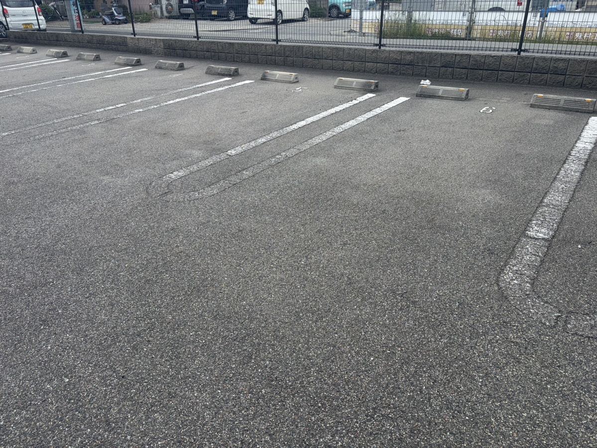 駐車場 写真18