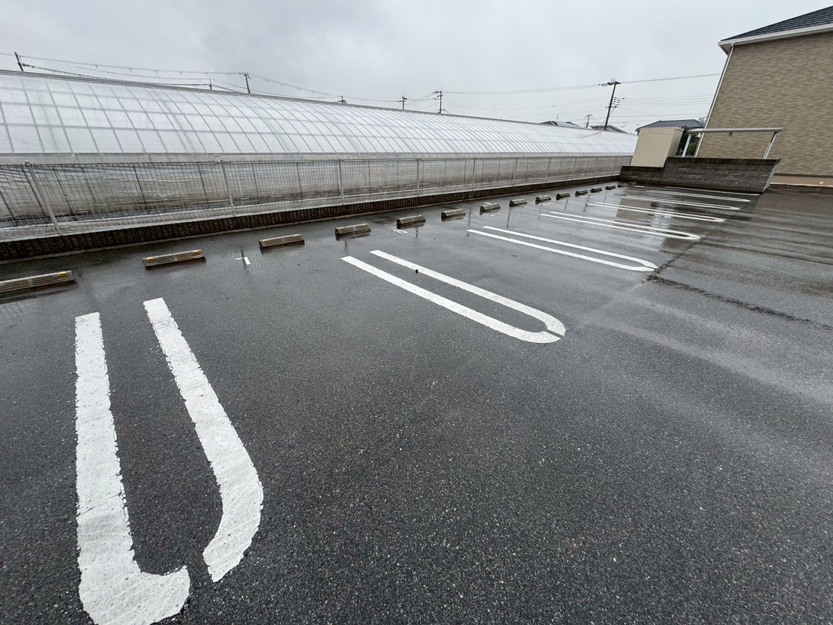 駐車場 写真15