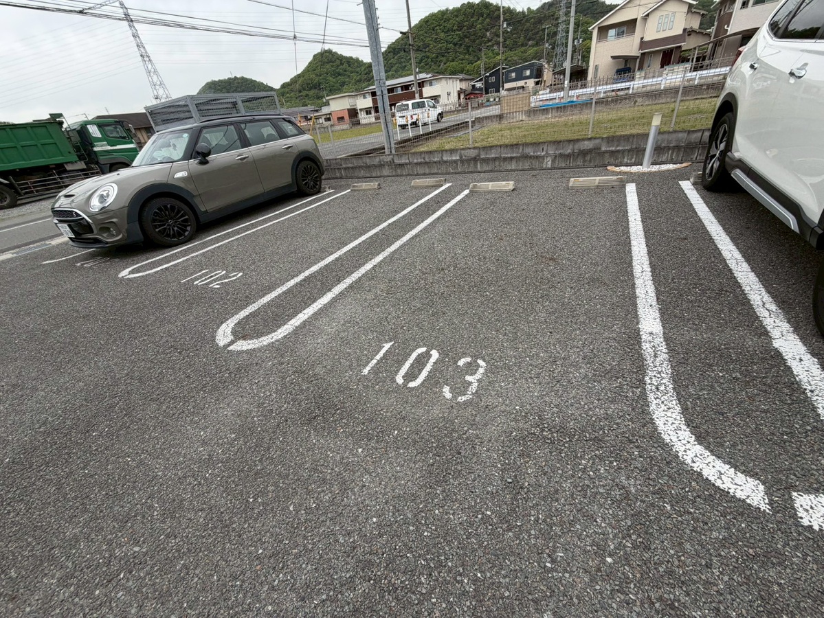 駐車場 写真32