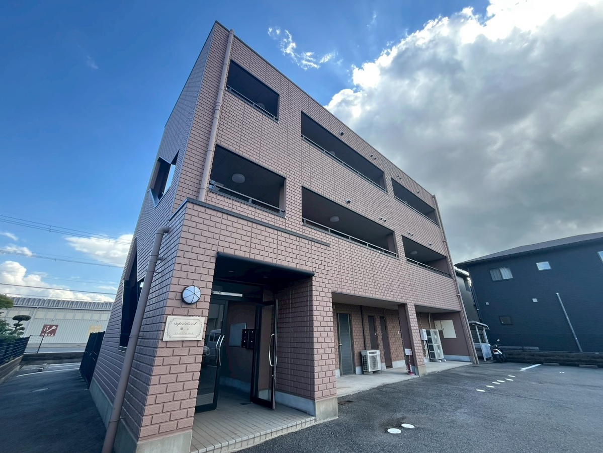 インペリアルコート細江