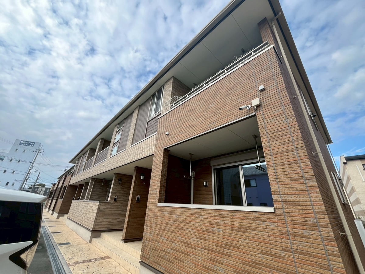 物件番号:1125464126 御着駅まで徒歩12分!経済的な都市ガス物件。最新の室内設備で快適!