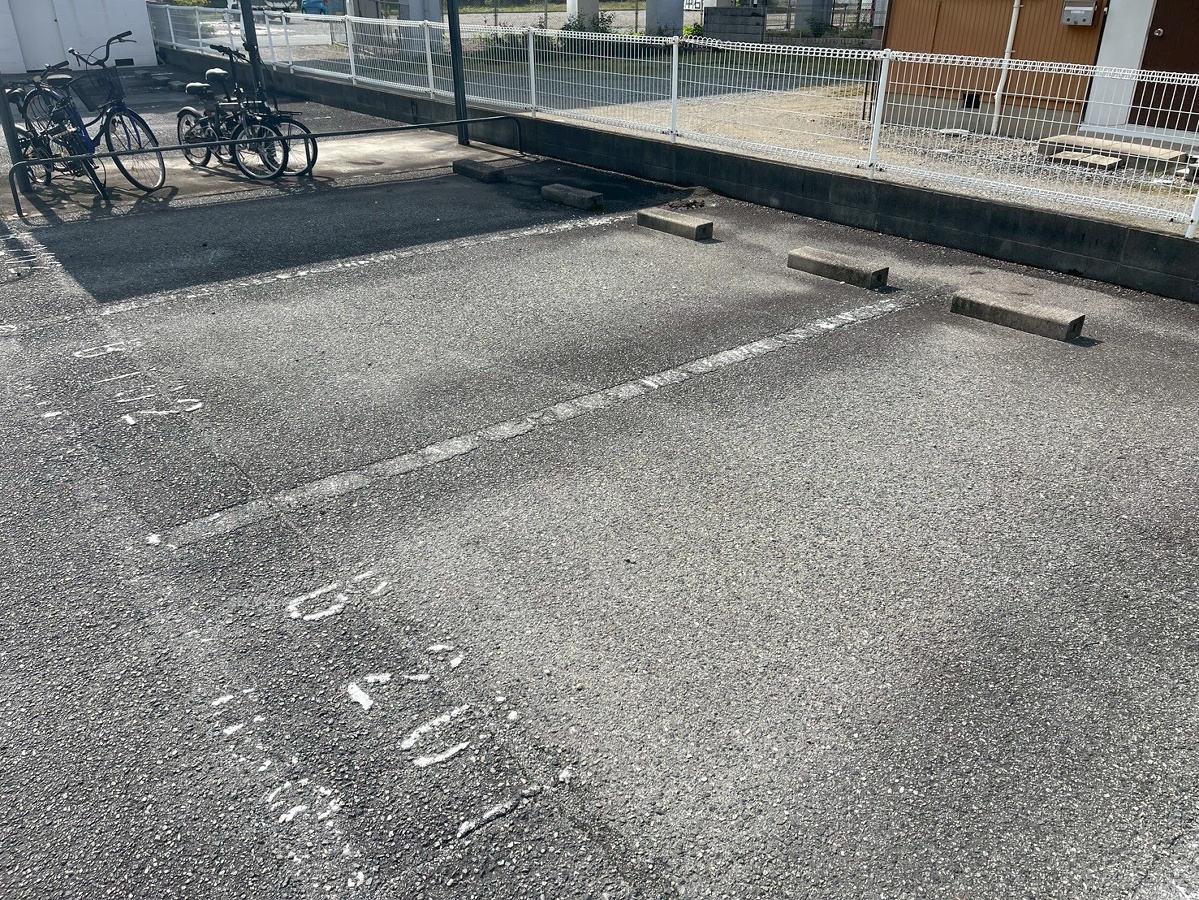駐車場 写真5