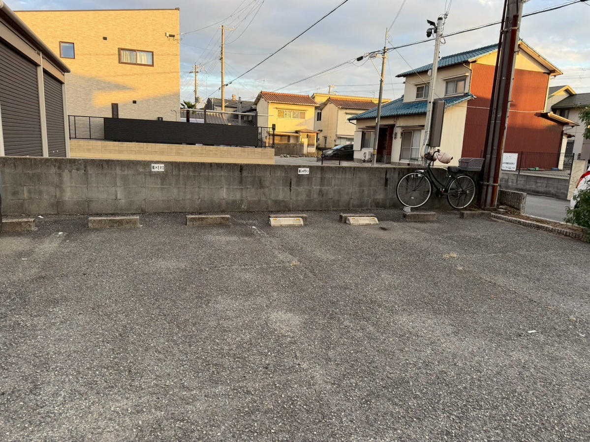 駐車場 写真5