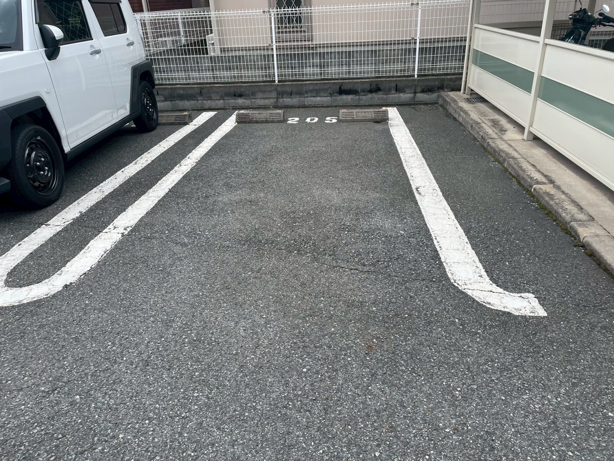 駐車場 写真32