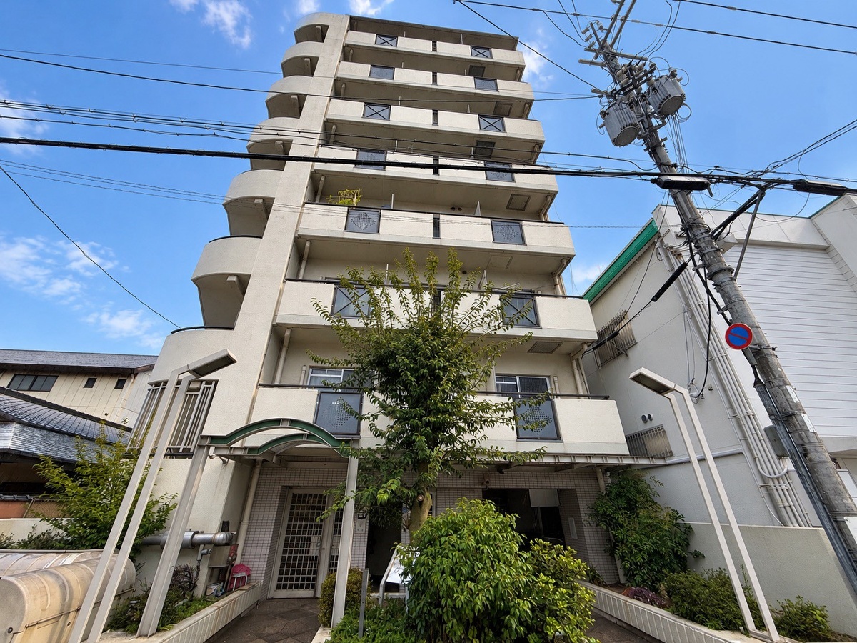 デアリックス広畑 805号