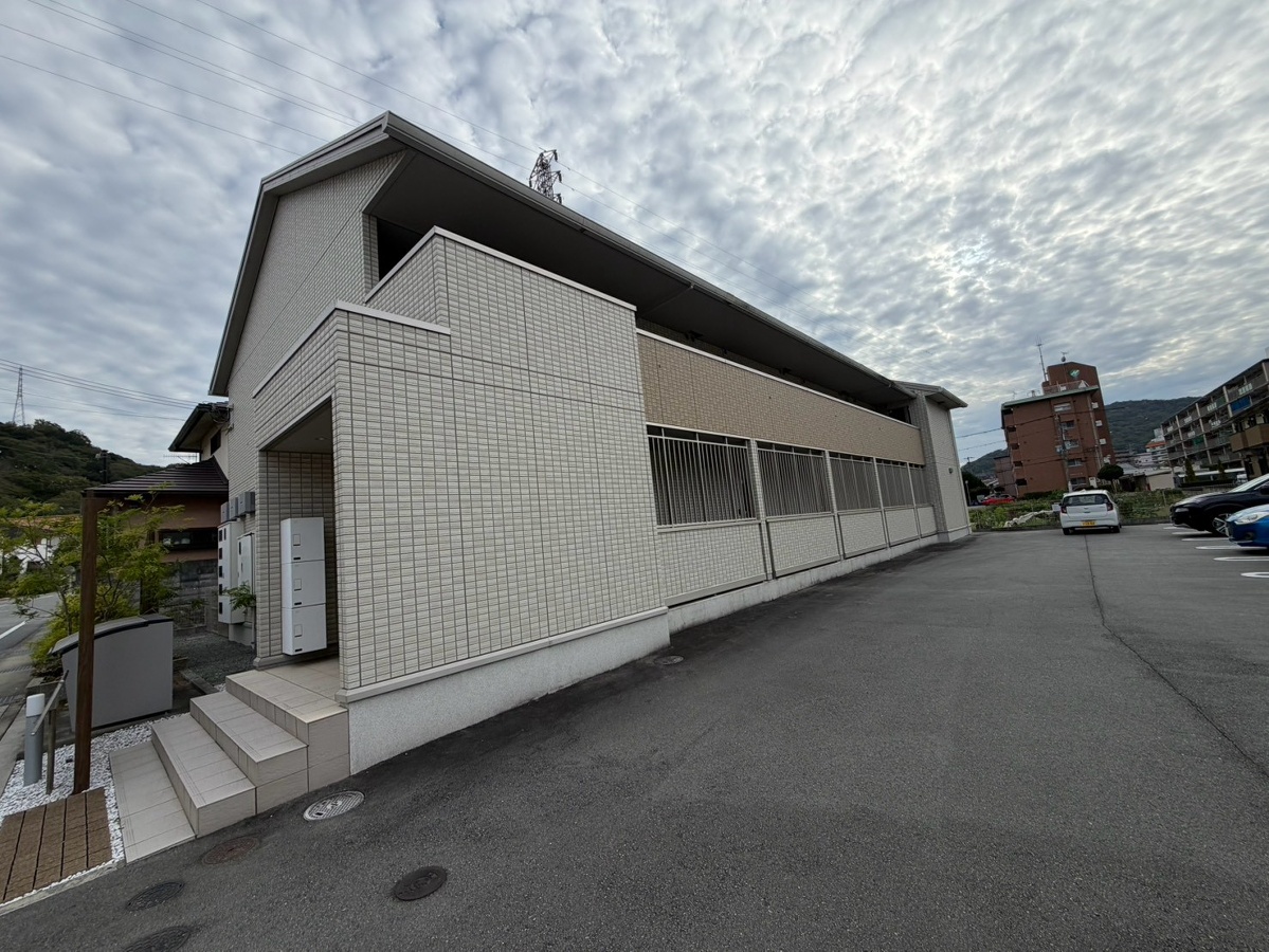 セジュール・T・青山西