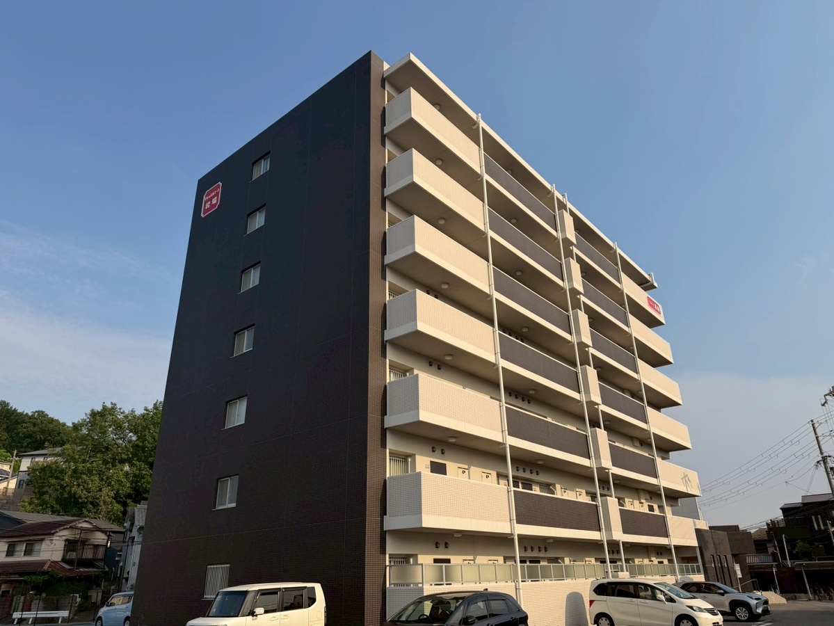 キャッスルコート岩端