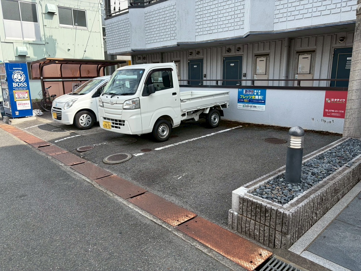 駐車場 写真32
