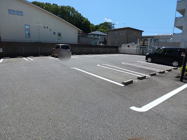 駐車場 写真13