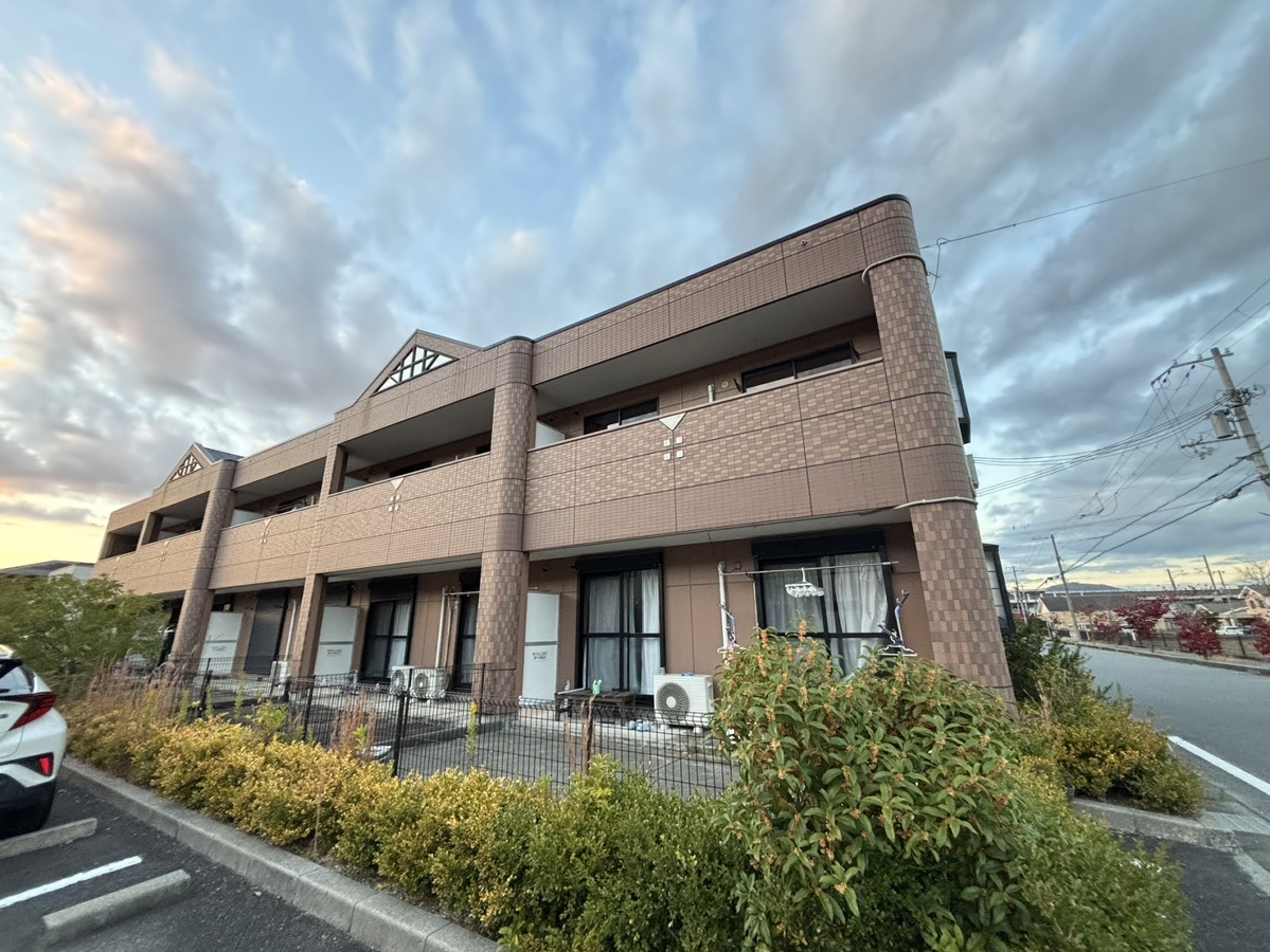 物件番号:1058406408 大手ハウスメーカー施工で快適!TVモニターホン完備で安心!