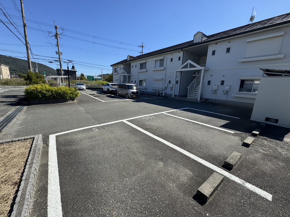 駐車場 写真32