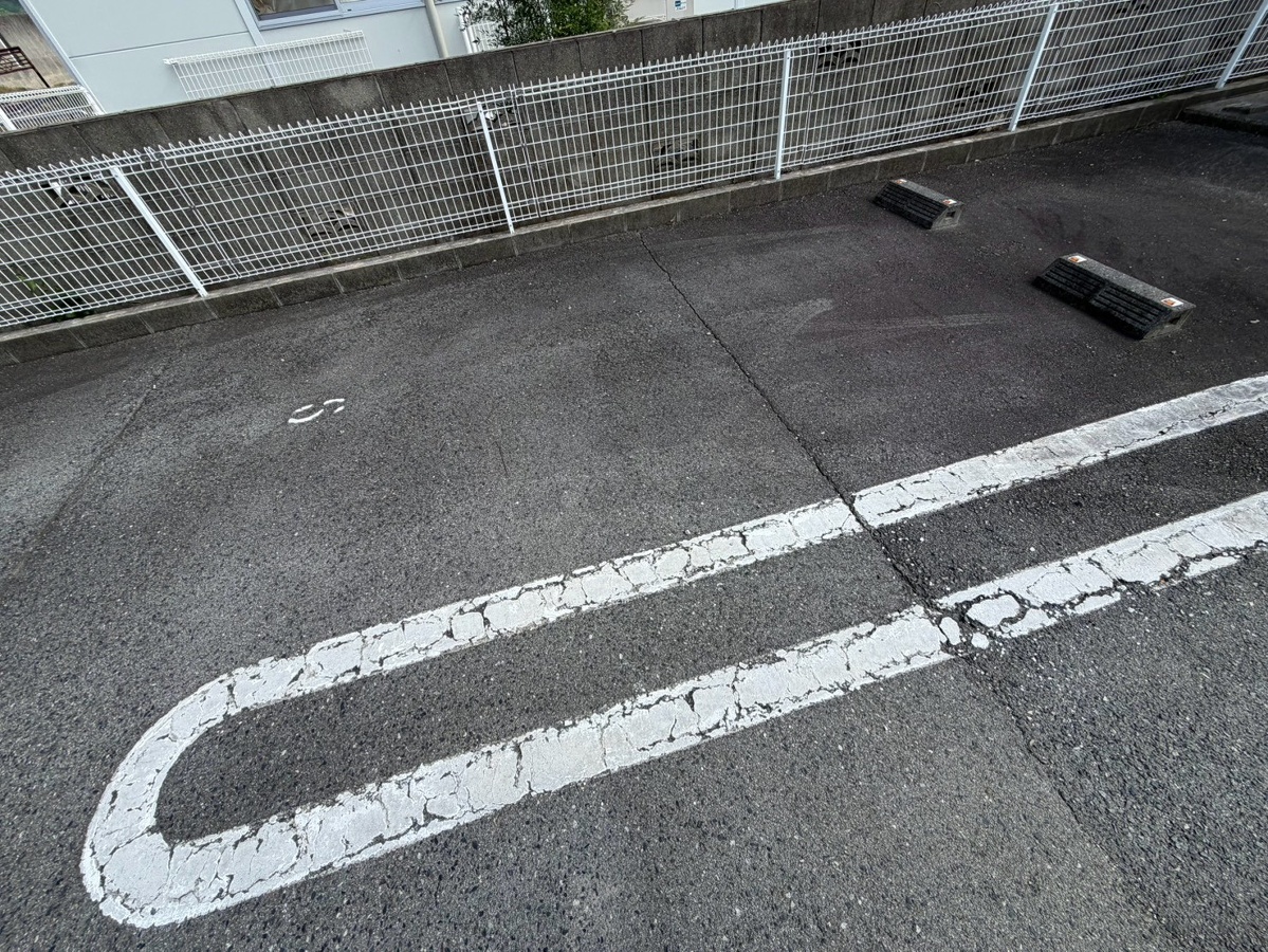 駐車場 写真16