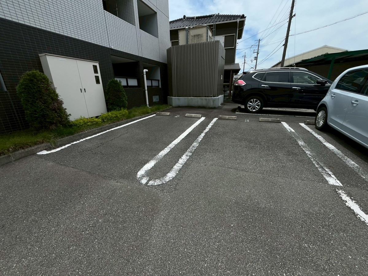駐車場 写真32