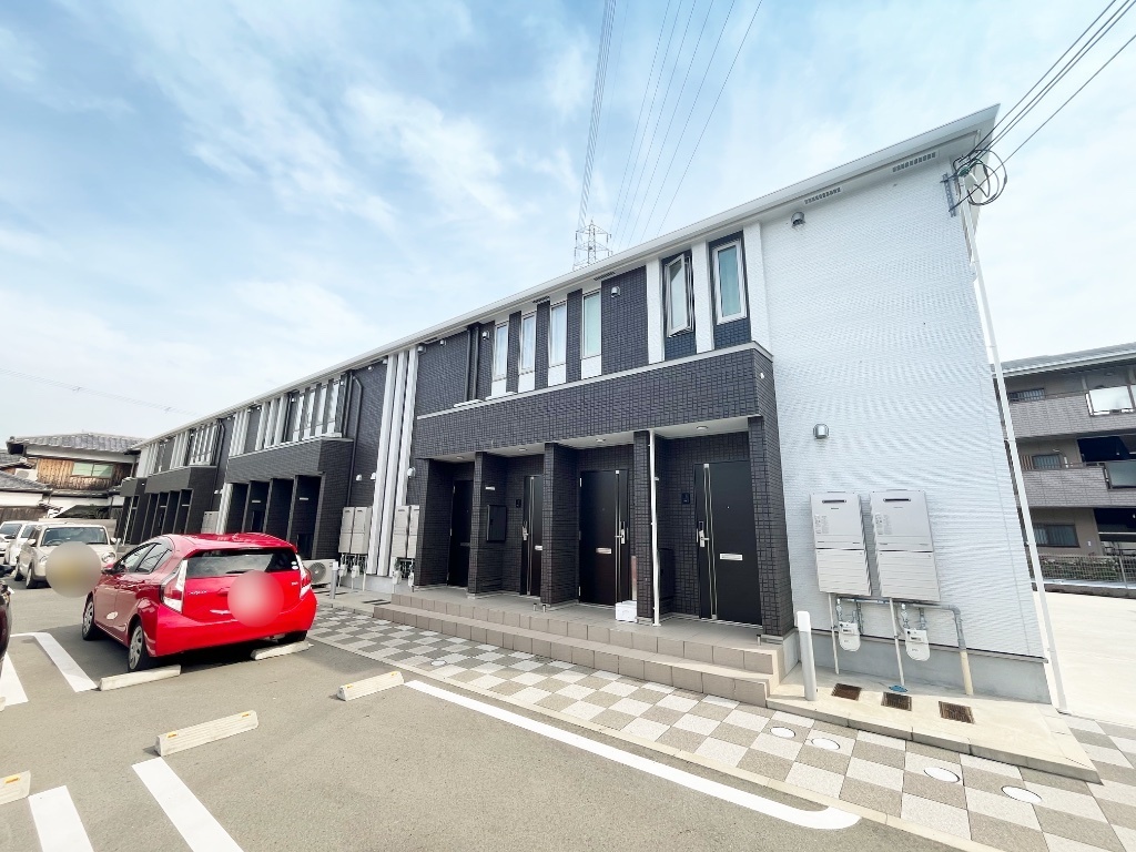 フェリーチェ カーサ