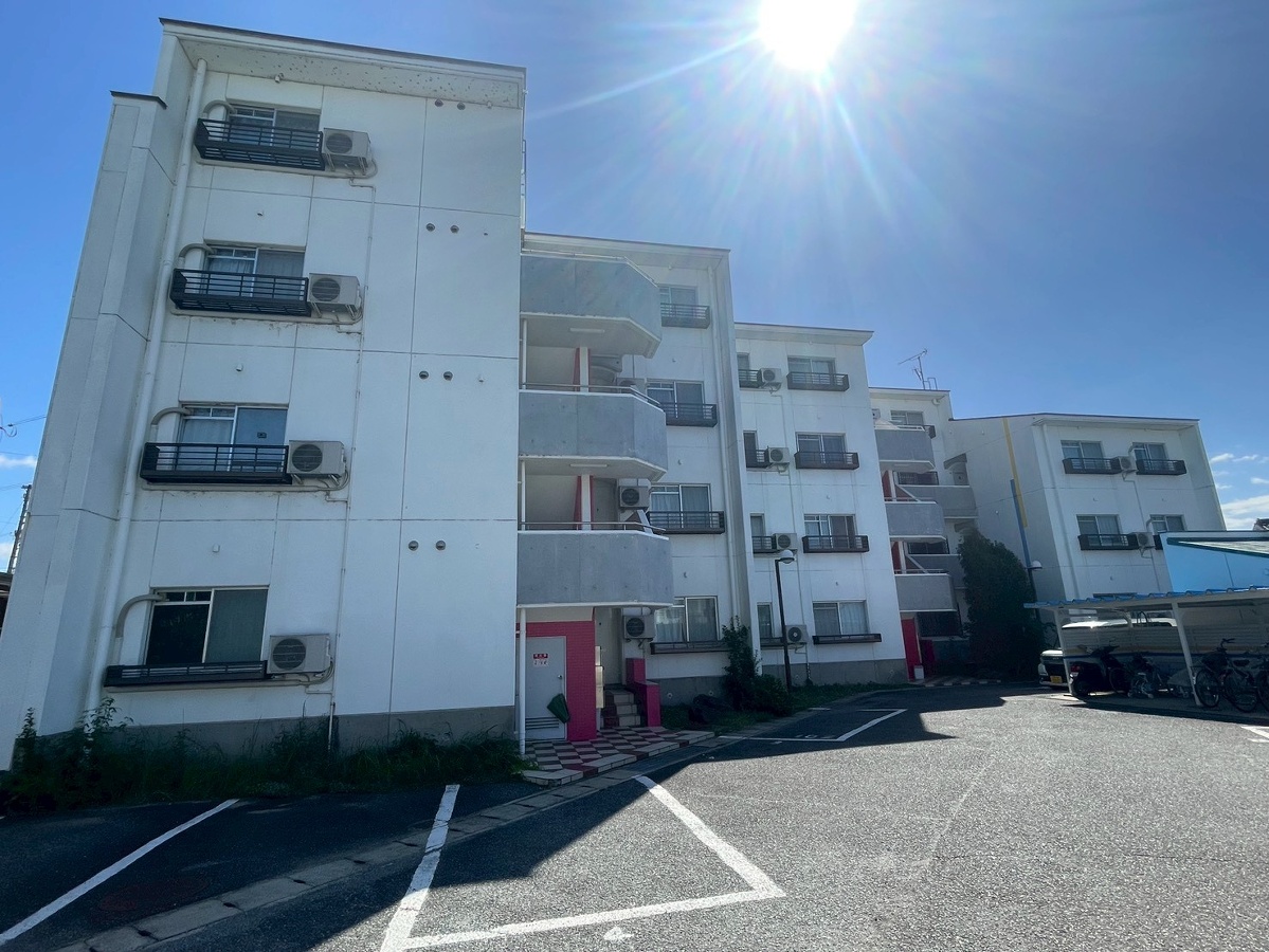 物件番号:1055413580 日当たり良好♪コンビニ・スーパー近くて便利☆