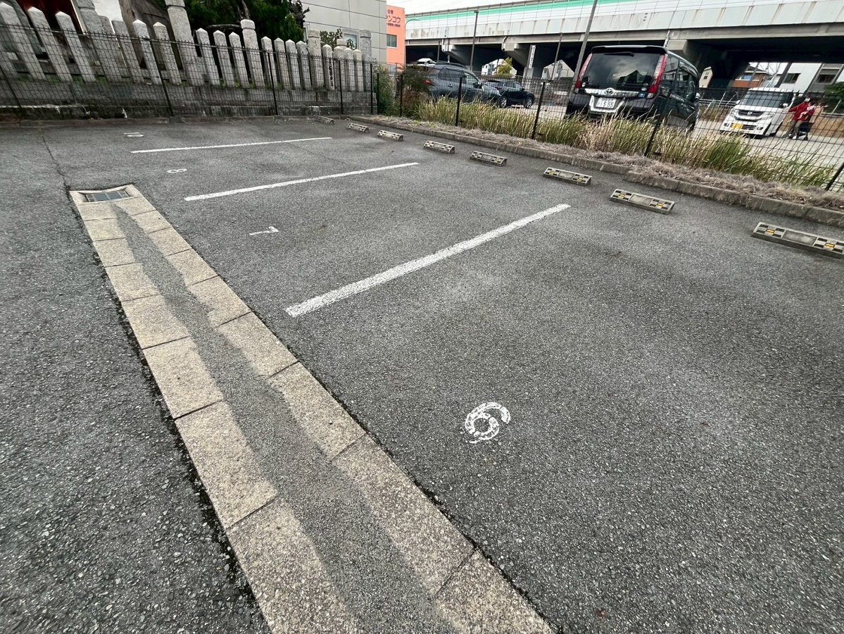 駐車場 写真32