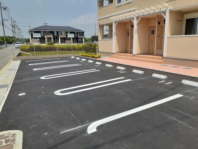 駐車場 写真13