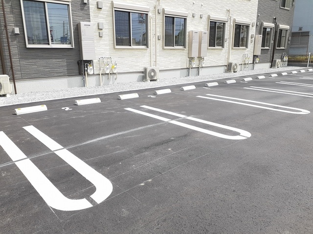 駐車場 写真13