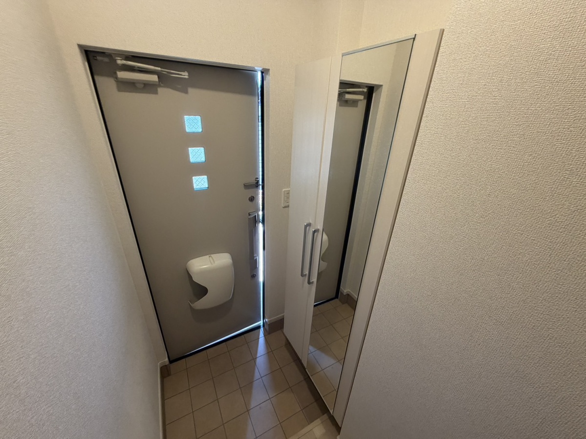 玄関 写真7
