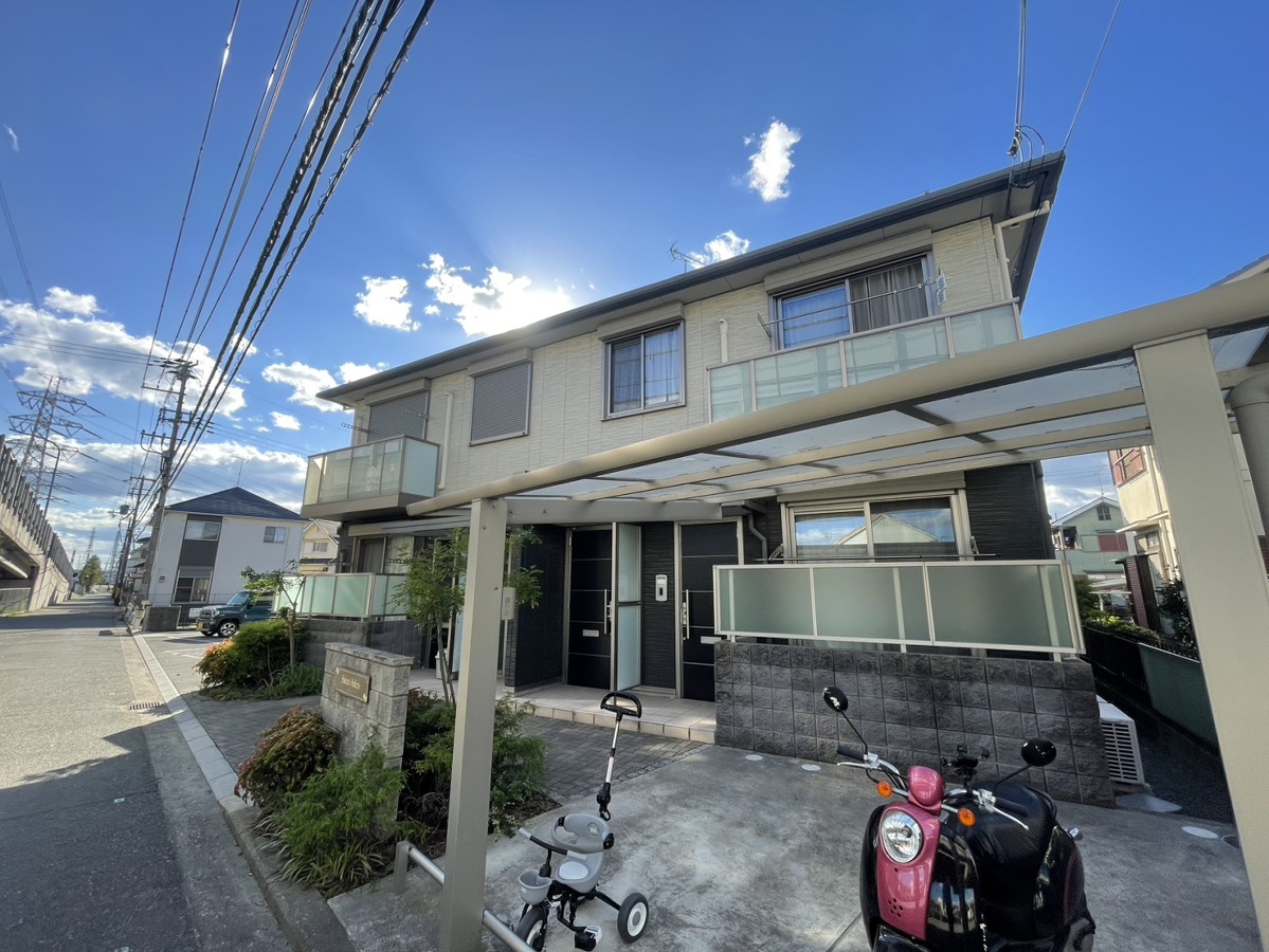 Sakura Suites