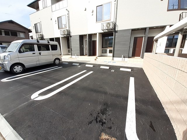 駐車場 写真17
