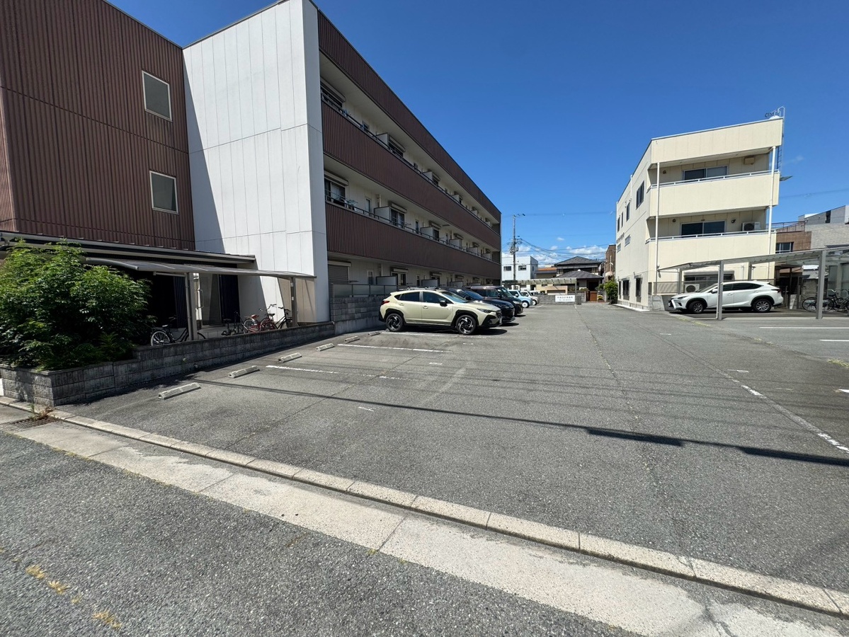 駐車場 写真32